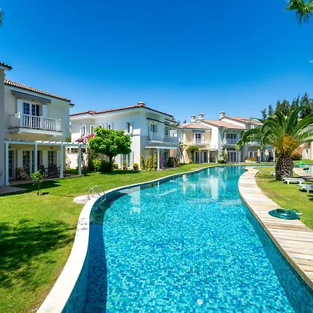 Portville 16 Luxurious In Portville Gocek فيلة